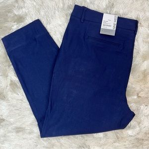 Nine West Women’s Plus Size Ankle Pants.  NWT.